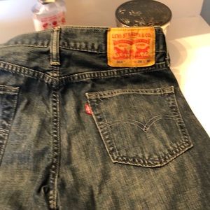 Levi’s blue jeans